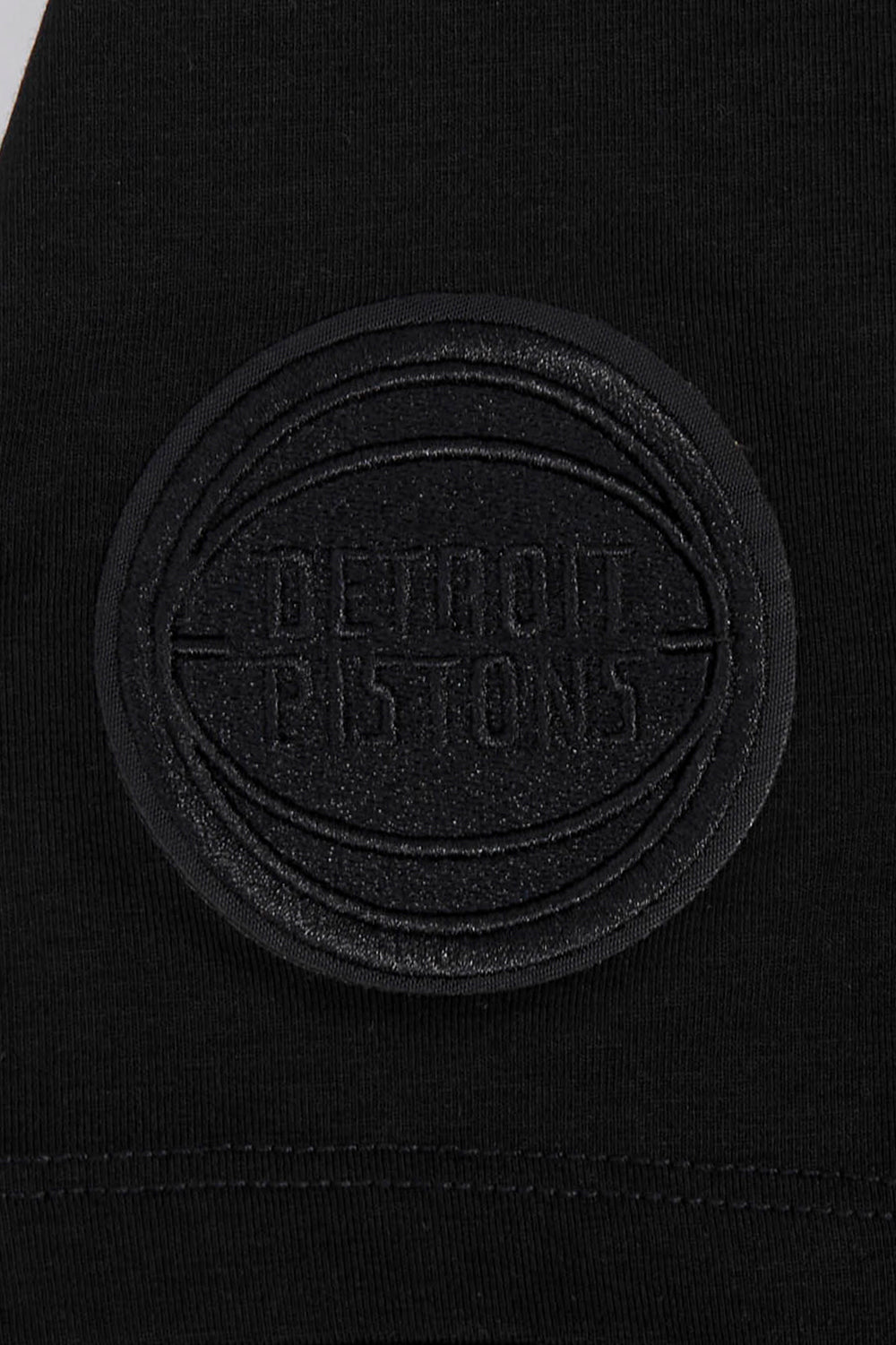 NBA DETROIT PISTONS NEUTRAL T-SHIRT À COUPE CARRÉE POUR FEMME (NOIR)