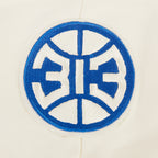 NBA DETROIT PISTONS RETRO CLASSICS CHANDAIL À CAPUCHON COURT POUR FEMME (COQUILLE D'ŒUF/BLEU ROYAL)