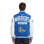 NBA GOLDEN STATE WARRIORS LETTERMAN BLOUSON COLLÉGIAL POUR HOMME (BLEU ROYAL/BLANC)
