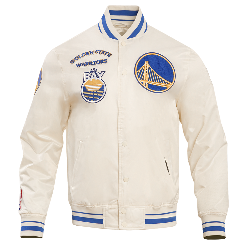 NBA GOLDEN STATE WARRIORS RETRO CLASSIC BLOUSON EN SATIN À BORDS CÔTELÉS POUR HOMME (COQUILLE D'ŒUF/BLEU ROYAL)