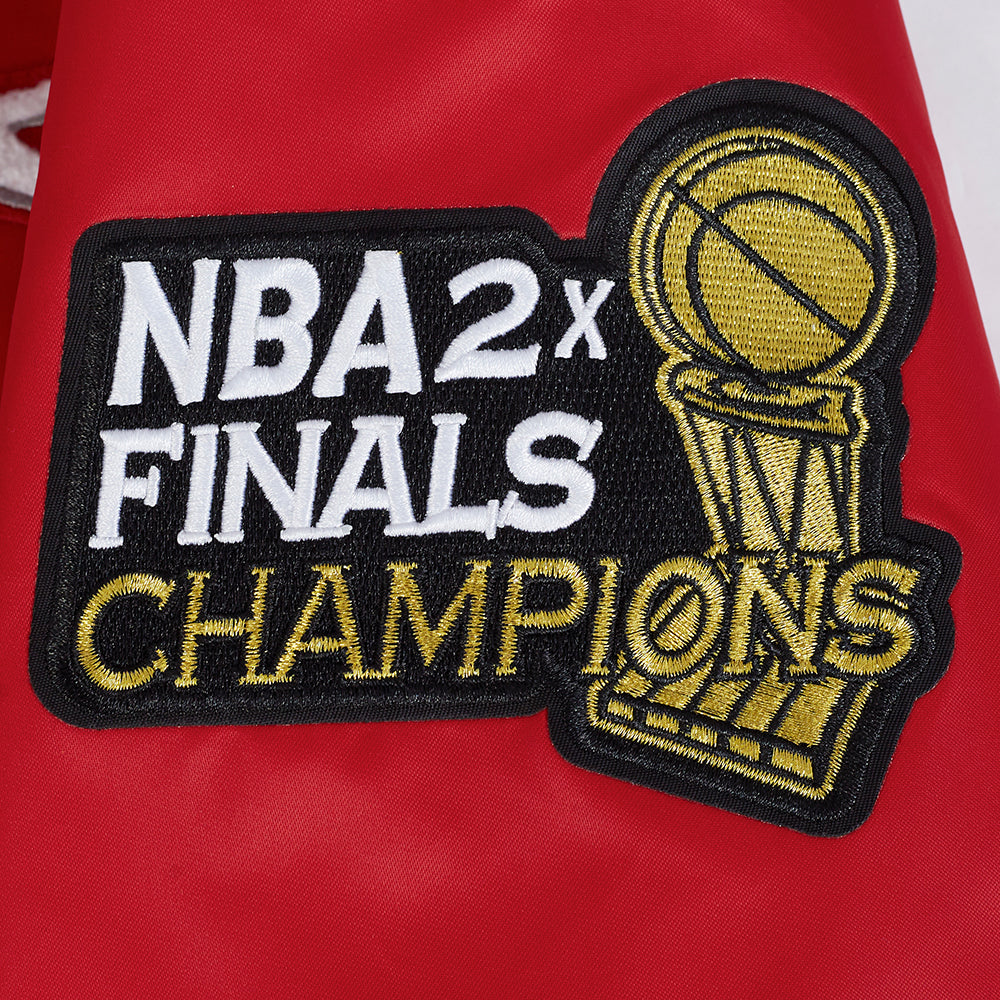 NBA HOUSTON ROCKETS RETRO CLASSIC BLOUSON EN SATIN À BORDS CÔTELÉS POUR HOMME (ROUGE/NOIR)