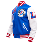 NBA LOS ANGELES CLIPPERS MASH UP BLOUSON COLLÉGIAL EN LAINE À BORDS CÔTELÉS POUR HOMME (BLEU ROYAL/ROUGE)
