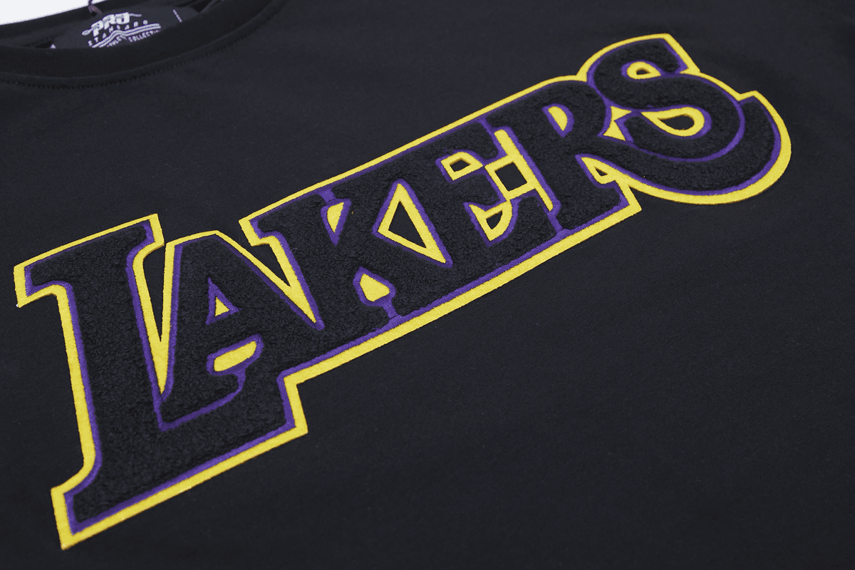 NBA LOS ANGELES LAKERS CLASSIC CHENILLE MEN'S TEE (BLACK)