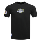NBA LOS ANGELES LAKERS UNDER THE LIGHTS MEN'S SINGLE JERSEY TEE (BLACK)