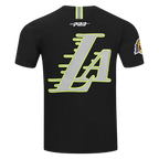 NBA LOS ANGELES LAKERS UNDER THE LIGHTS MEN'S SINGLE JERSEY TEE (BLACK)