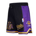 NBA LOS ANGELES LAKERS SCRIPT TAIL SHORT EN MAILLE DOUBLE 2.0 POUR HOMME (NOIR/VIOLET)
