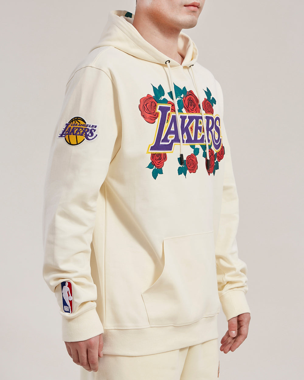 NBA LOS ANGELES LAKERS ROSES MEN'S PULLOVER HOODIE (EGGSHELL)