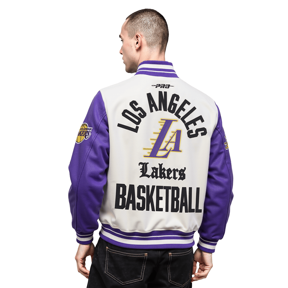 NBA LOS ANGELES LAKERS MODERN ORIGINALS BLOUSON COLLÉGIAL EN LAINE À BORDS CÔTELÉS POUR HOMME (COQUILLE D'ŒUF/VIOLET)