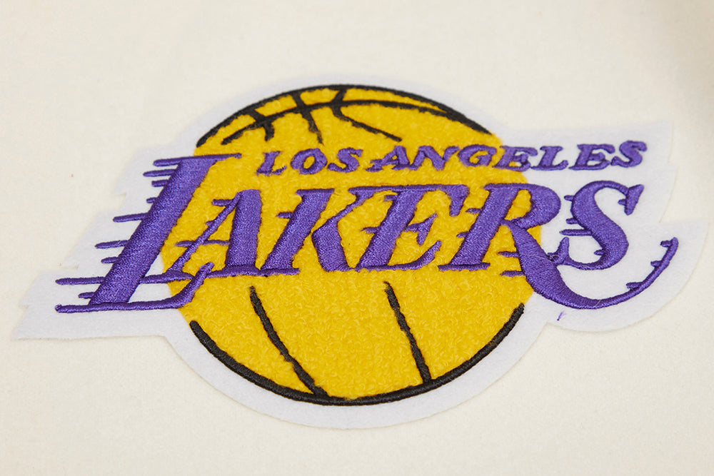 NBA LOS ANGELES LAKERS RETRO CLASSIC BLOUSON COLLÉGIAL EN LAINE À BORDS CÔTELÉS POUR HOMME (COQUILLE D'ŒUF/VIOLET)
