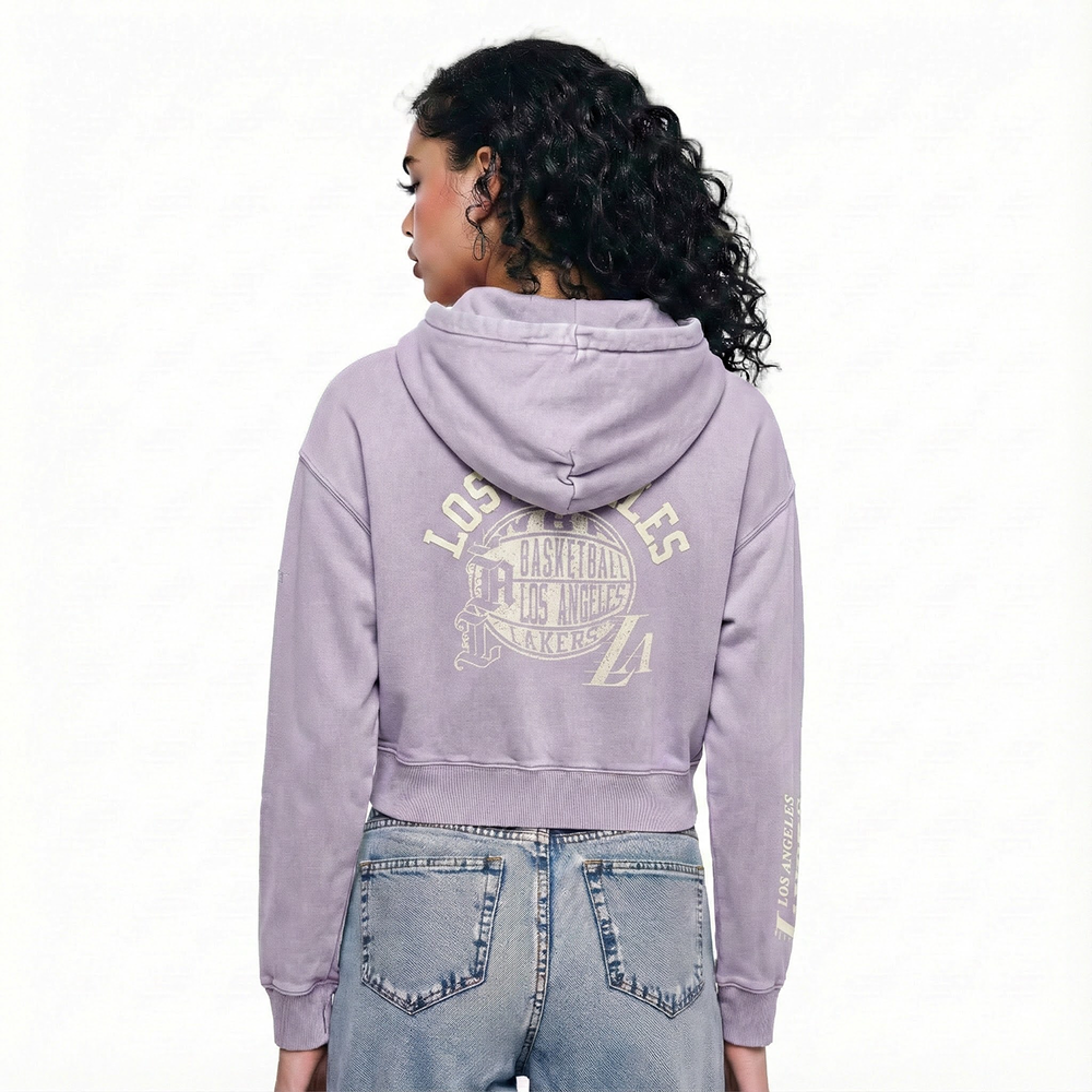 NBA LOS ANGELES LAKERS STREET TEAM WOMEN'S ENZYME WASH FT CROPPED PO HOODIE (WASHED LILAC GRAY)