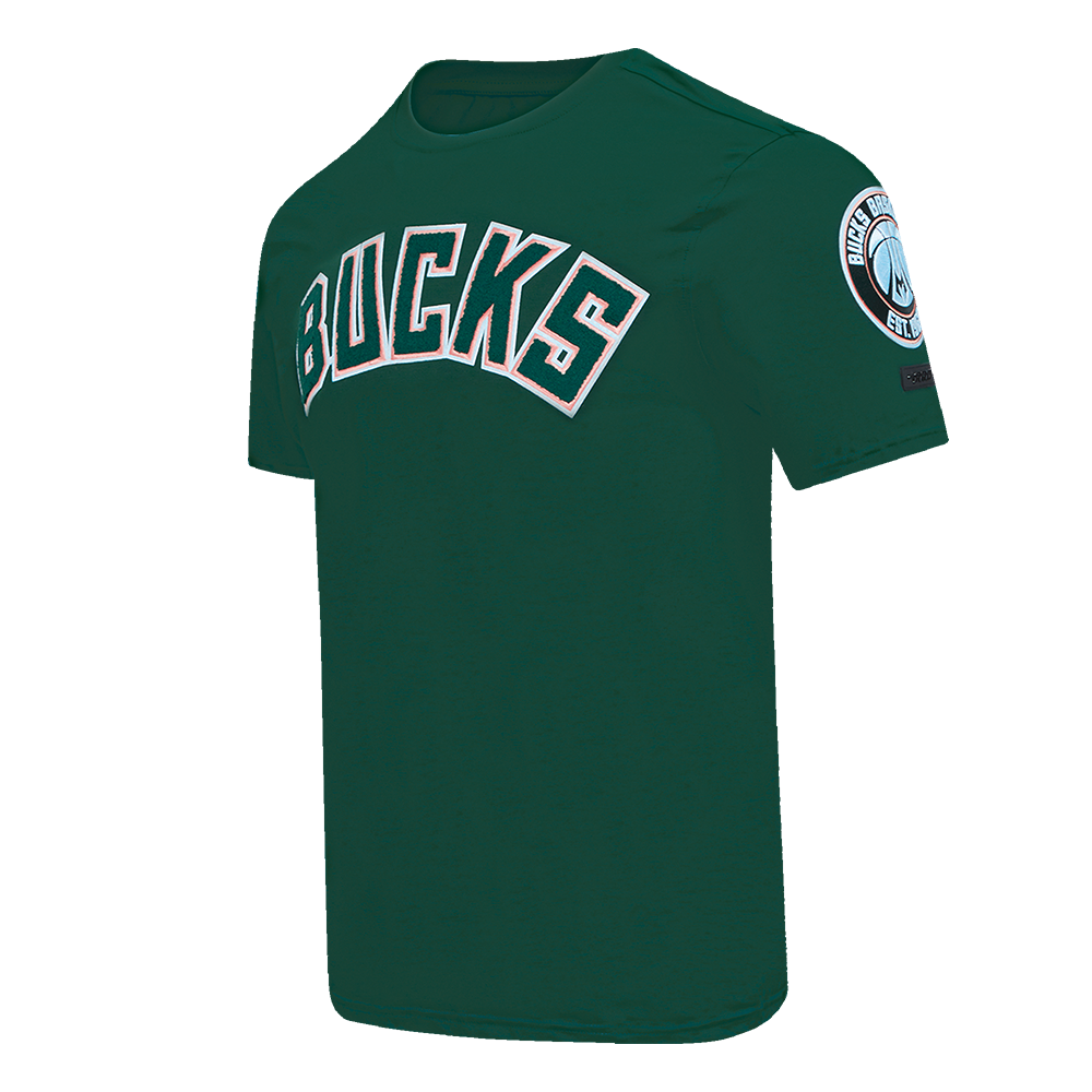 NBA MILWAUKEE BUCKS CLASSIC CHENILLE MEN'S TEE (FOREST GREEN)