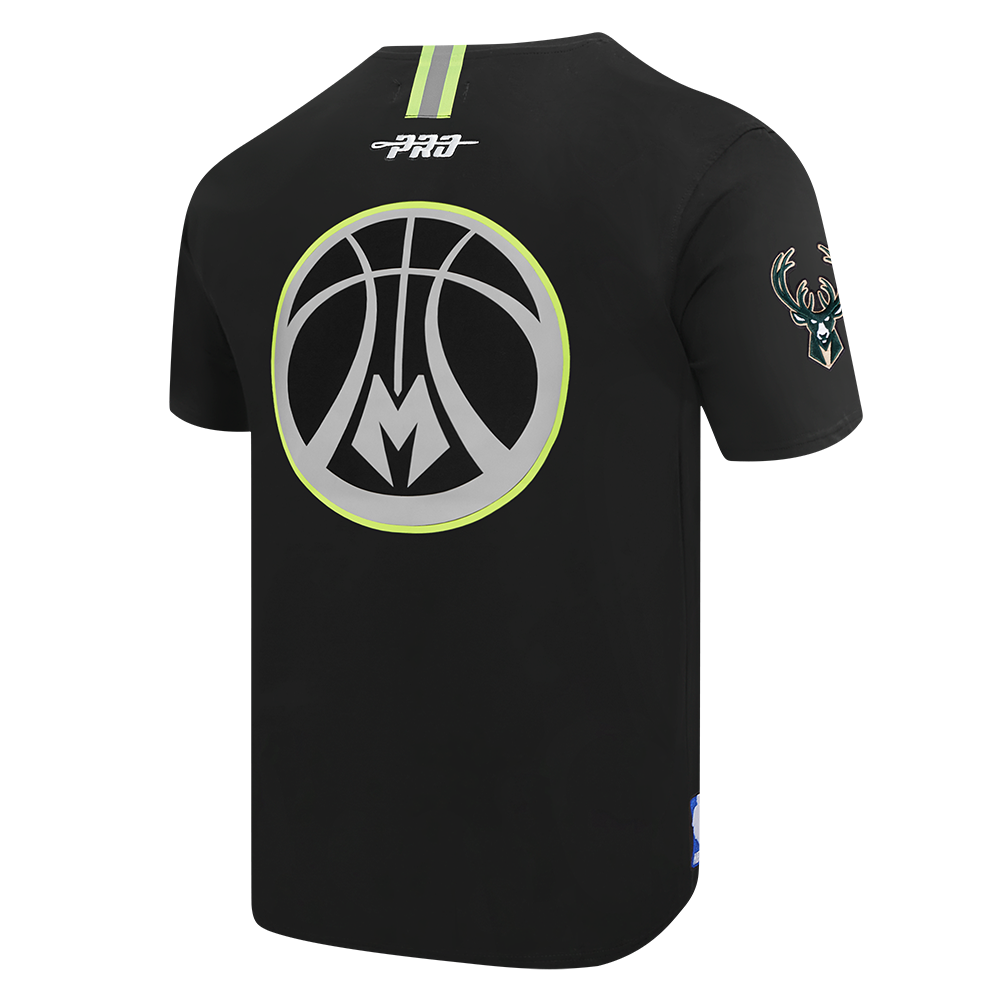 NBA MILWAUKEE BUCKS UNDER THE LIGHTS MEN'S SINGLE JERSEY TEE (BLACK)