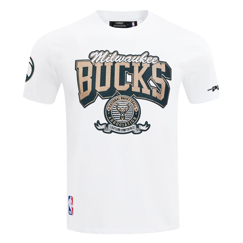 NBA MILWAUKEE BUCKS TEAM BADGE MEN'S WM SJ TEE (WHITE)