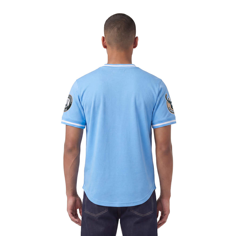 BMB152732-UNI-MODEL-2
