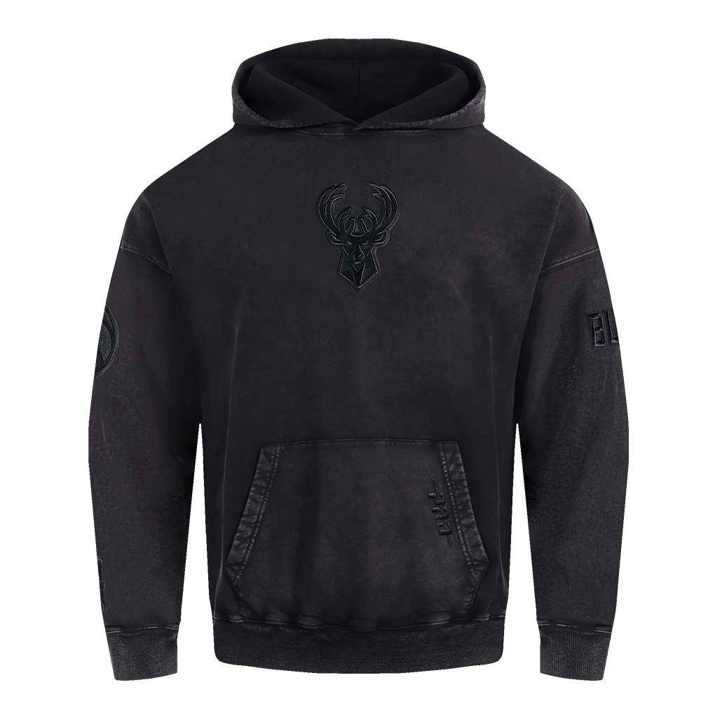 NBA MILWAUKEE BUCKS WASHED CLASSIC MEN'S ENZYME WASH DROP SHOULDER FT PO HOODIE (WASHED BLACK)