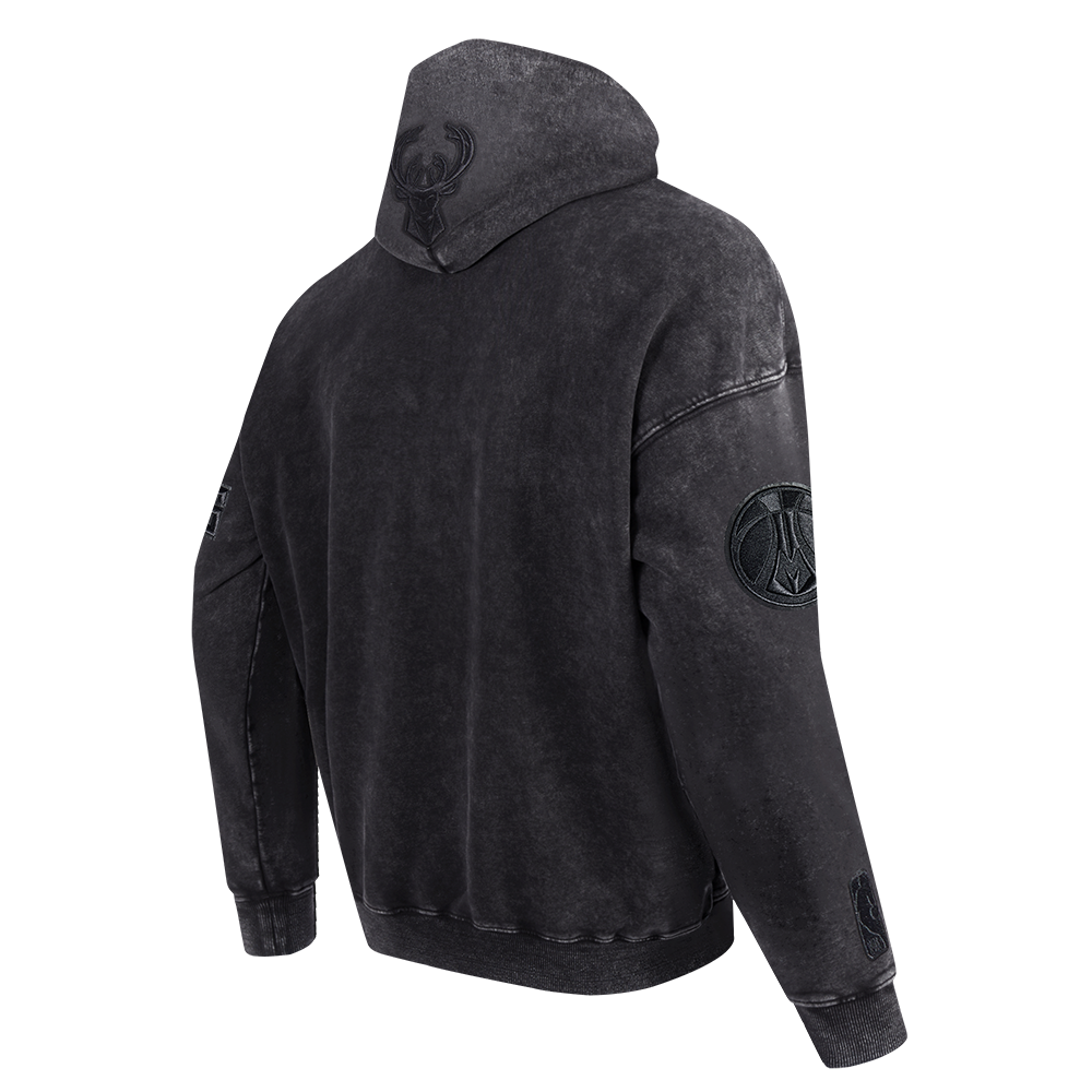 NBA MILWAUKEE BUCKS WASHED CLASSIC MEN'S ENZYME WASH DROP SHOULDER FT PO HOODIE (WASHED BLACK)