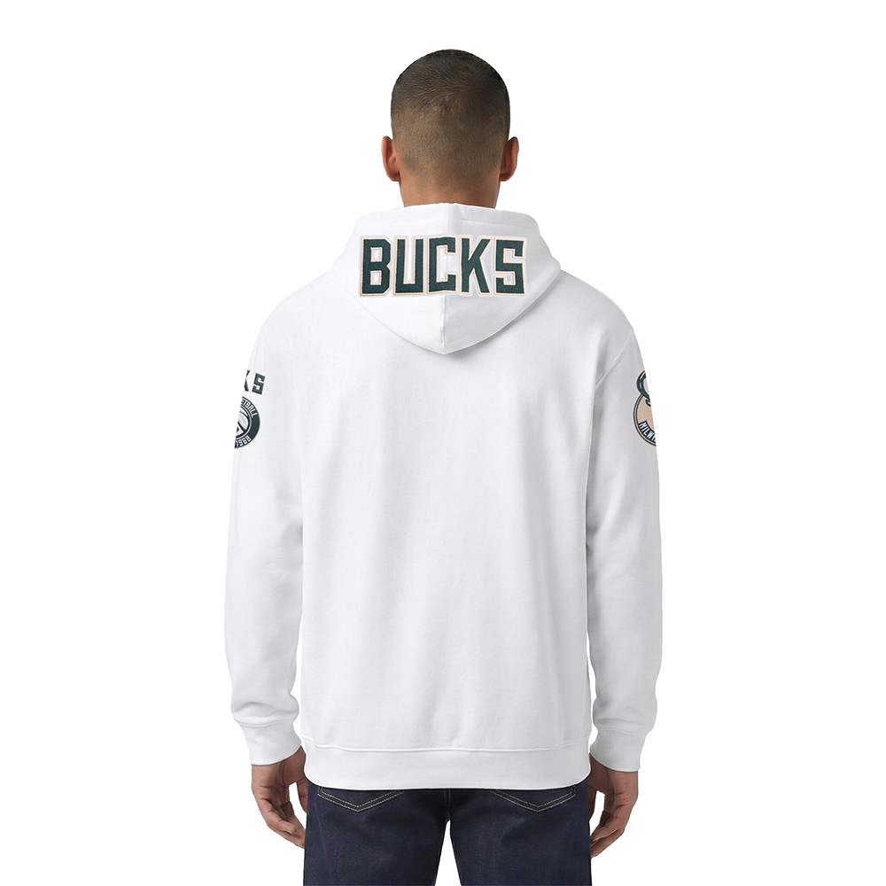 BMB552731-WHT-MODEL-2