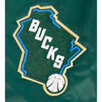 NBA MILWAUKEE BUCKS CLASSIC BLOUSON EN SATIN POUR GARÇON JUNIOR (VERT FORÊT)
