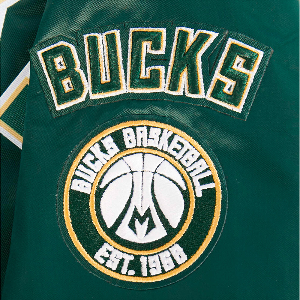 NBA MILWAUKEE BUCKS CLASSIC BLOUSON EN SATIN POUR GARÇON JUNIOR (VERT FORÊT)