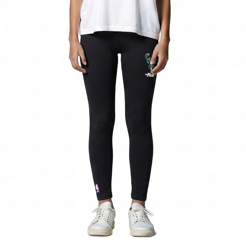 BMBBG516134-BLK-MODEL-1
