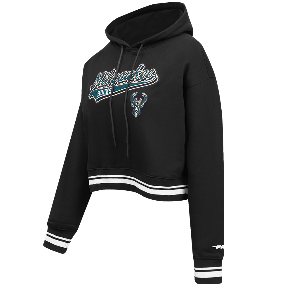 NBA MILWAUKEE BUCKS SCRIPT TAIL WOMEN'S RIB FLEECE CROPPED PULLOVER HOODIE (BLACK)