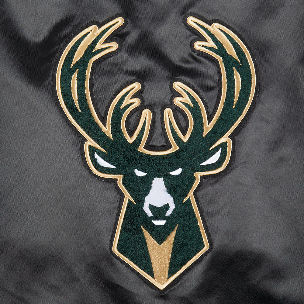 NBA MILWAUKEE BUCKS RETRO CLASSIC BLOUSON EN SATIN À BORDS CÔTELÉS POUR FEMME (NOIR)