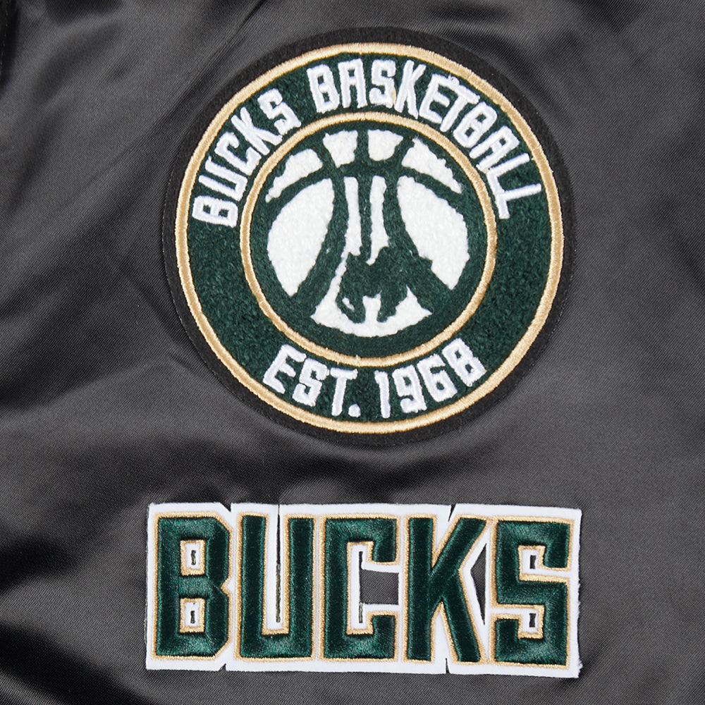 NBA MILWAUKEE BUCKS RETRO CLASSIC BLOUSON EN SATIN À BORDS CÔTELÉS POUR FEMME (NOIR)