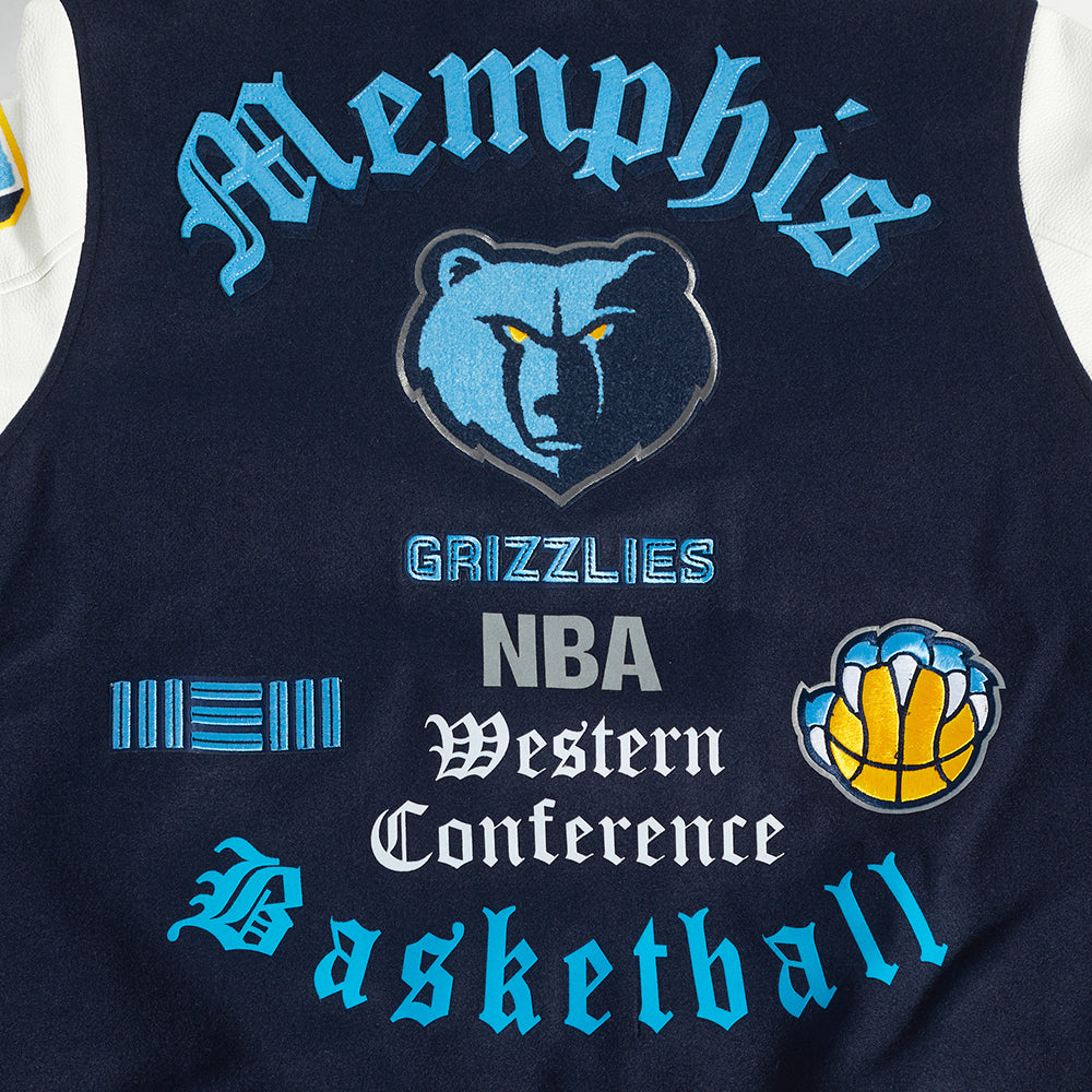 NBA MEMPHIS GRIZZLIES OLD ENGLISH BLOUSON COLLÉGIAL EN LAINE À BORDS CÔTELÉS POUR HOMME (MARINE MINUIT/BLANC)