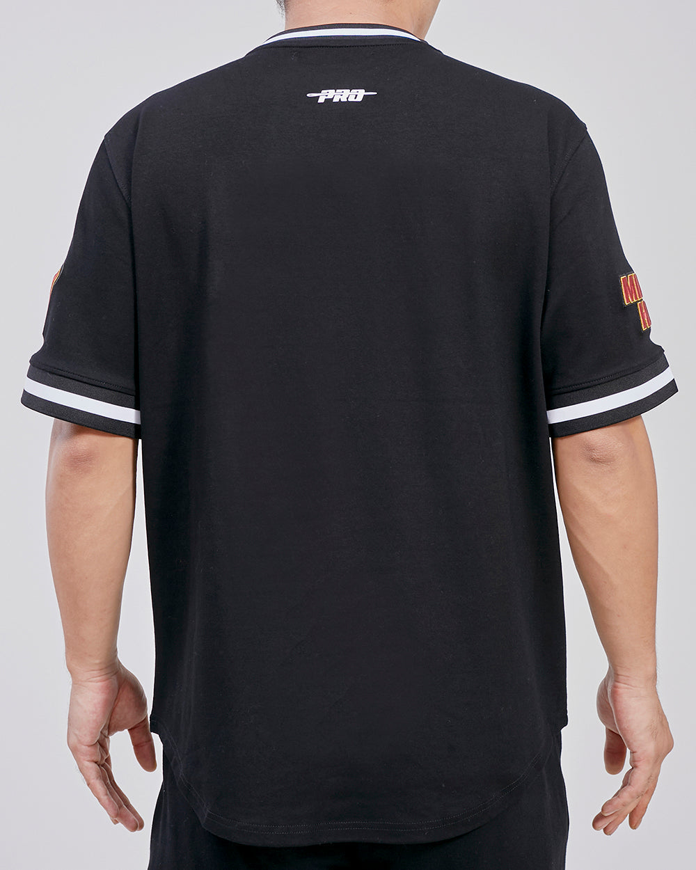 NBA MIAMI HEAT RETRO CLASSIC T-SHIRT POUR HOMME (NOIR)