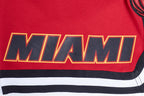 NBA MIAMI HEAT CLASSIC CHENILLE SHORT POUR HOMME (ROUGE CARDINAL/NOIR)