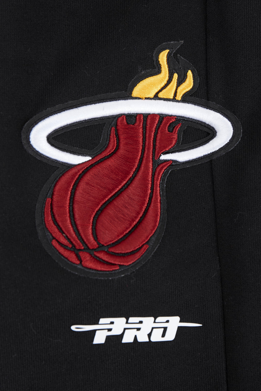 NBA MIAMI HEAT SCRIPT TAIL PANTALON OUATÉ EN MOLLETON CÔTELÉ POUR HOMME (NOIR)