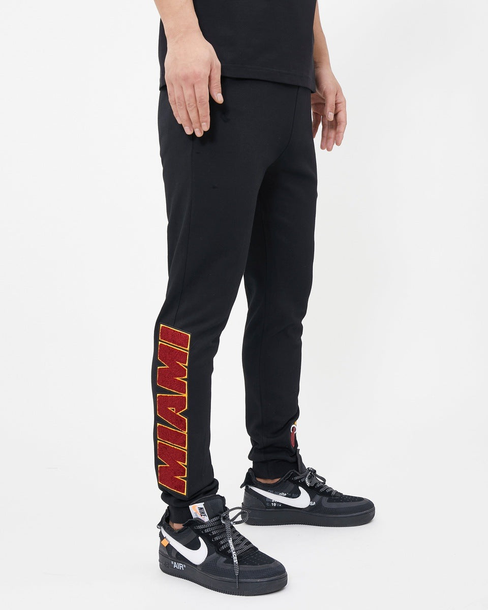 NBA MIAMI HEAT CLASSIC CHENILLE PANTALON JOGGER POUR HOMME (NOIR)