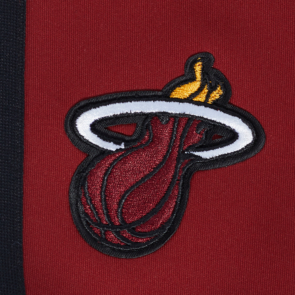 NBA MIAMI HEAT CLASSIC PANTALON D'ENTRAÎNEMENT EN MAILLE DOUBLE POUR HOMME (ROUGE CARDINAL/NOIR)