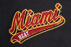 NBA MIAMI HEAT SCRIPT TAIL BLOUSON COLLÉGIAL POUR HOMME (NOIR)