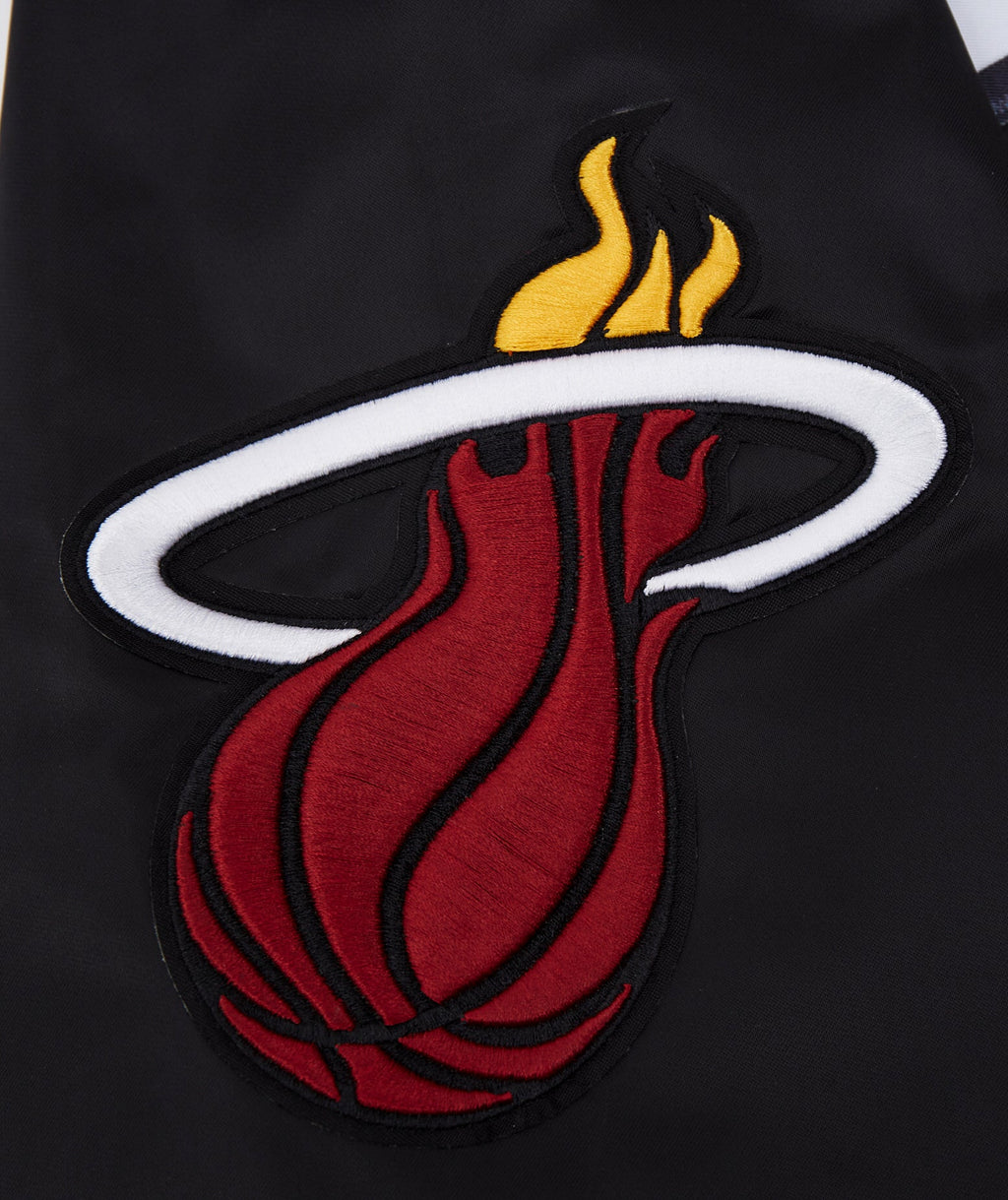 NBA MIAMI HEAT SCRIPT TAIL MEN'S SATIN JACKET (BLACK)