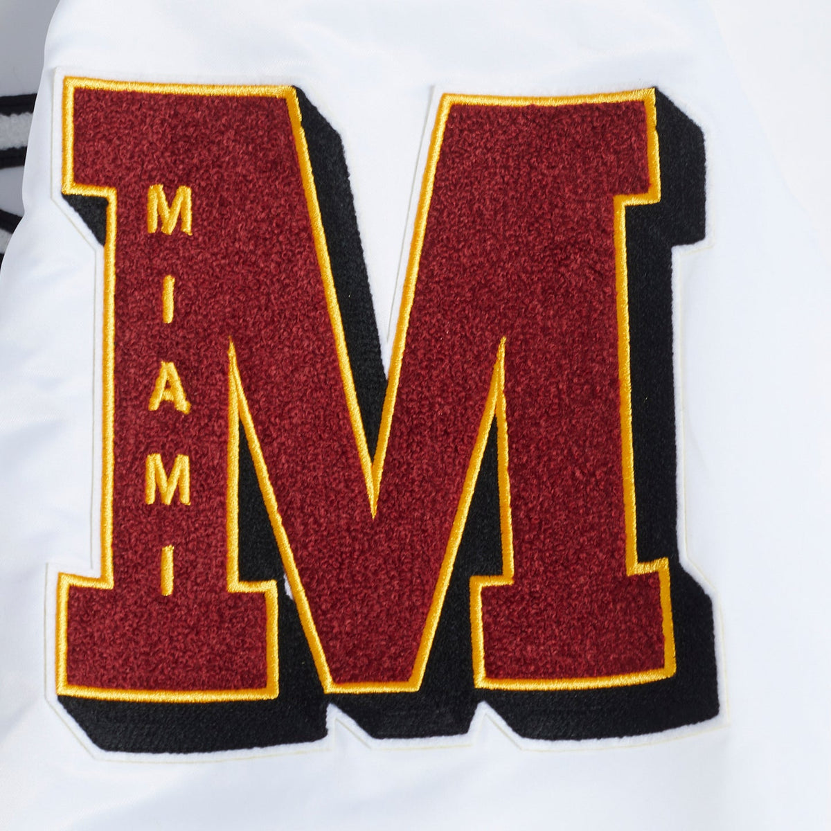 NBA MIAMI HEAT OLD ENGLISH MEN'S RIB SATIN JACKET (WHITE/BLACK)