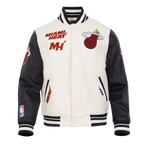 NBA MIAMI HEAT RETRO CLASSIC BLOUSON COLLÉGIAL EN LAINE À BORDS CÔTELÉS POUR HOMME (COQUILLE D'ŒUF/NOIR)