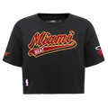 NBA MIAMI HEAT SCRIPT TAIL T-SHIRT EN JERSEY SIMPLE À COUPE CARRÉE POUR FEMME (NOIR)