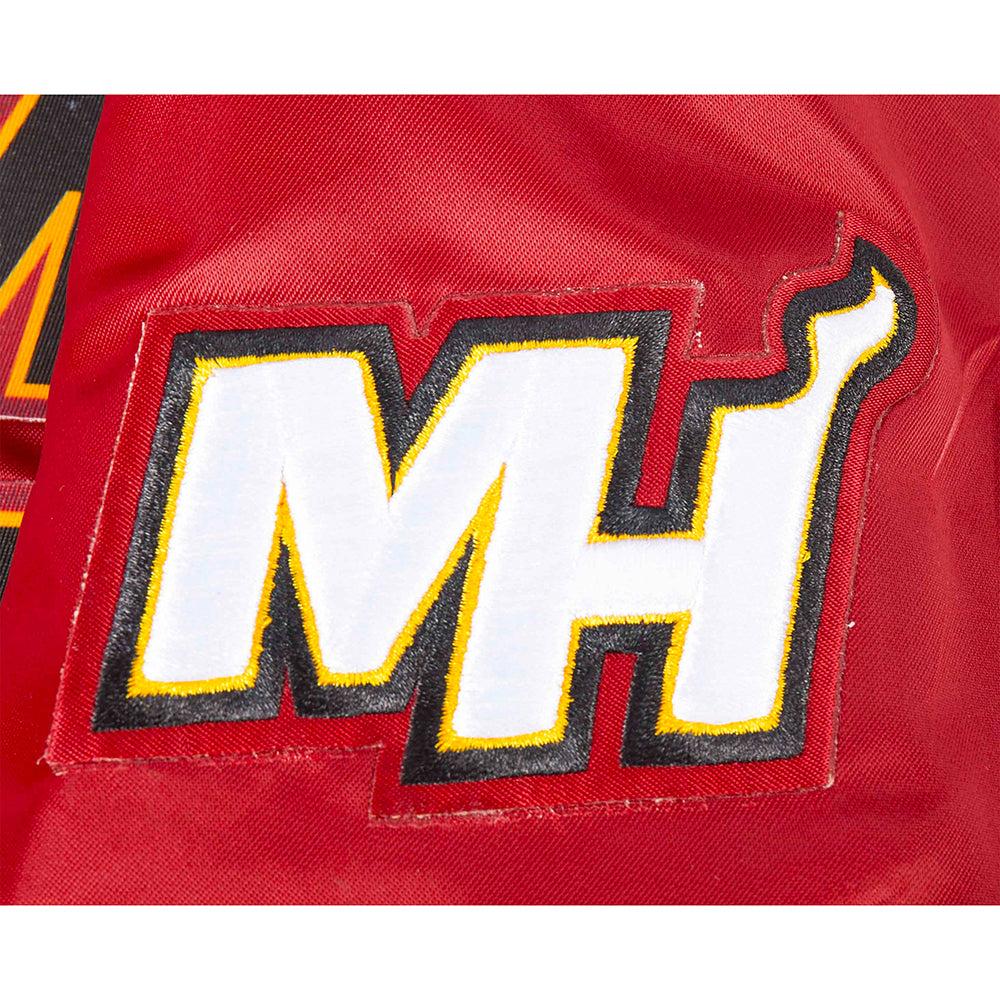 NBA MIAMI HEAT CLASSIC BLOUSON EN SATIN POUR GARÇON JUNIOR (ROUGE CARDINAL)