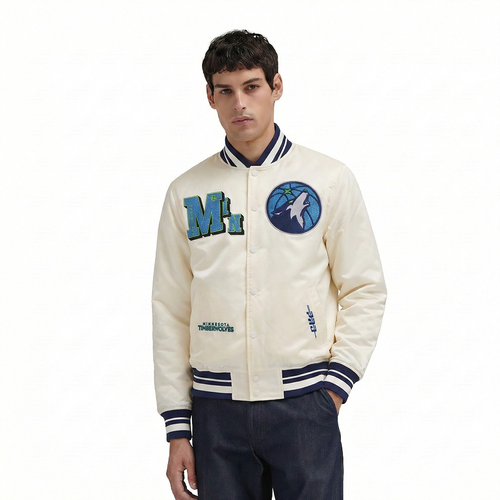 NBA MINNESOTA TIMBERWOLVES BEST OF BLOUSON EN SATIN À BORDS CÔTELÉS POUR HOMME (COQUILLE D'ŒUF/MARINE MINUIT)