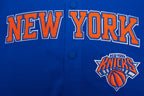 NBA NEW YORK KNICKS CLASSIC BLOUSON PRO EN MAILLE DOUBLE À MANCHES COURTES POUR HOMME (BLEU ROYAL/ORANGE)