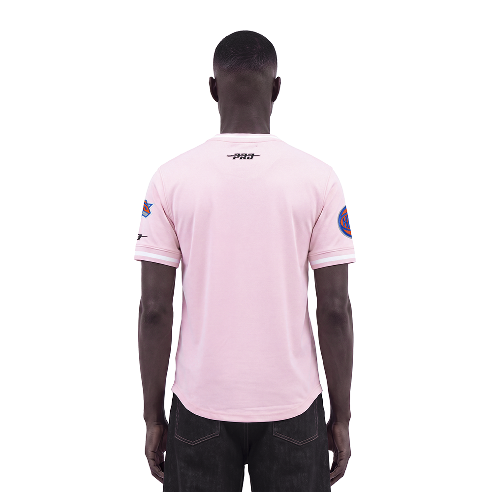 NBA NEW YORK KNICKS CLASSIC CHENILLE MEN'S SHIRT (PINK)