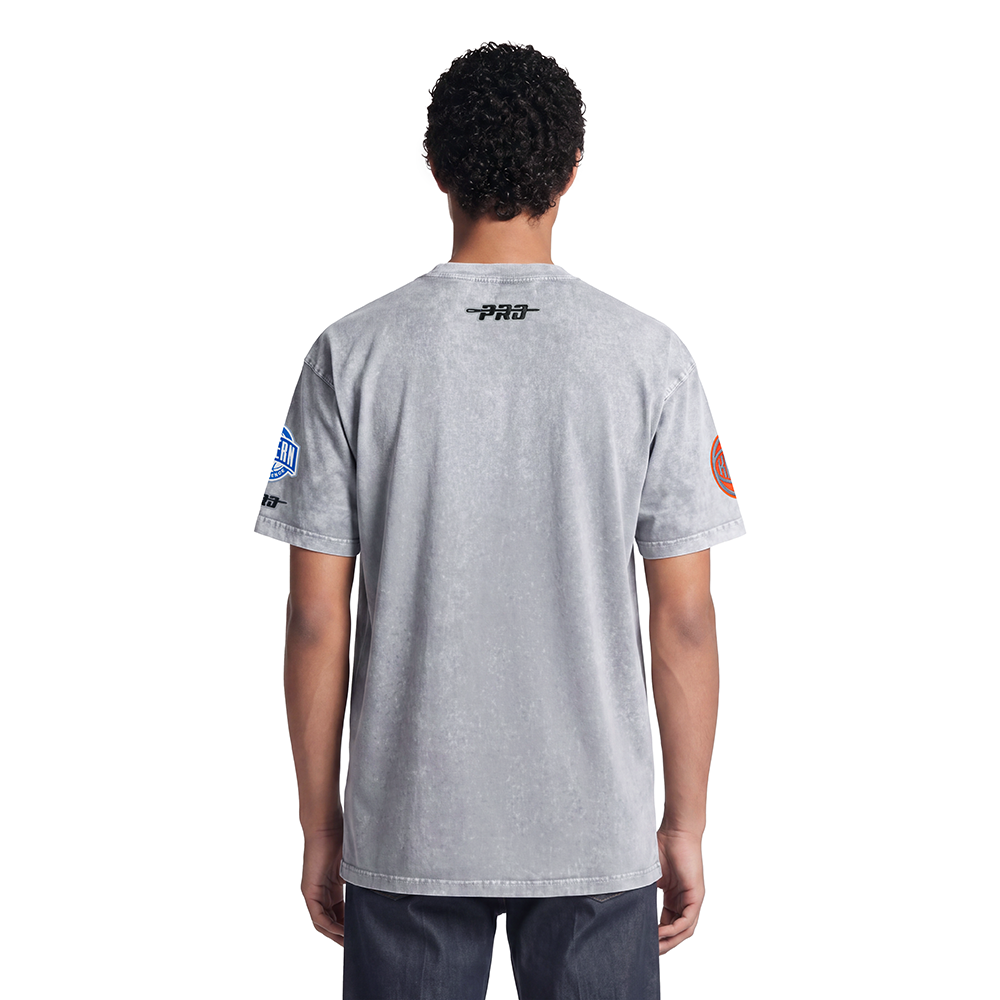 NBA NEW YORK KNICKS FIRST TEAM MEN'S S/S TEE (WASHED GREY)