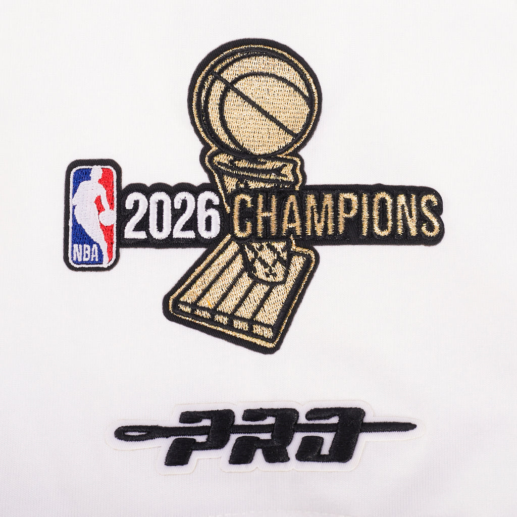 NBA NEW YORK KNICKS T-SHIRT DU CHAMPIONNAT 2026 À MANCHES COURTES POUR HOMME (BLANC)