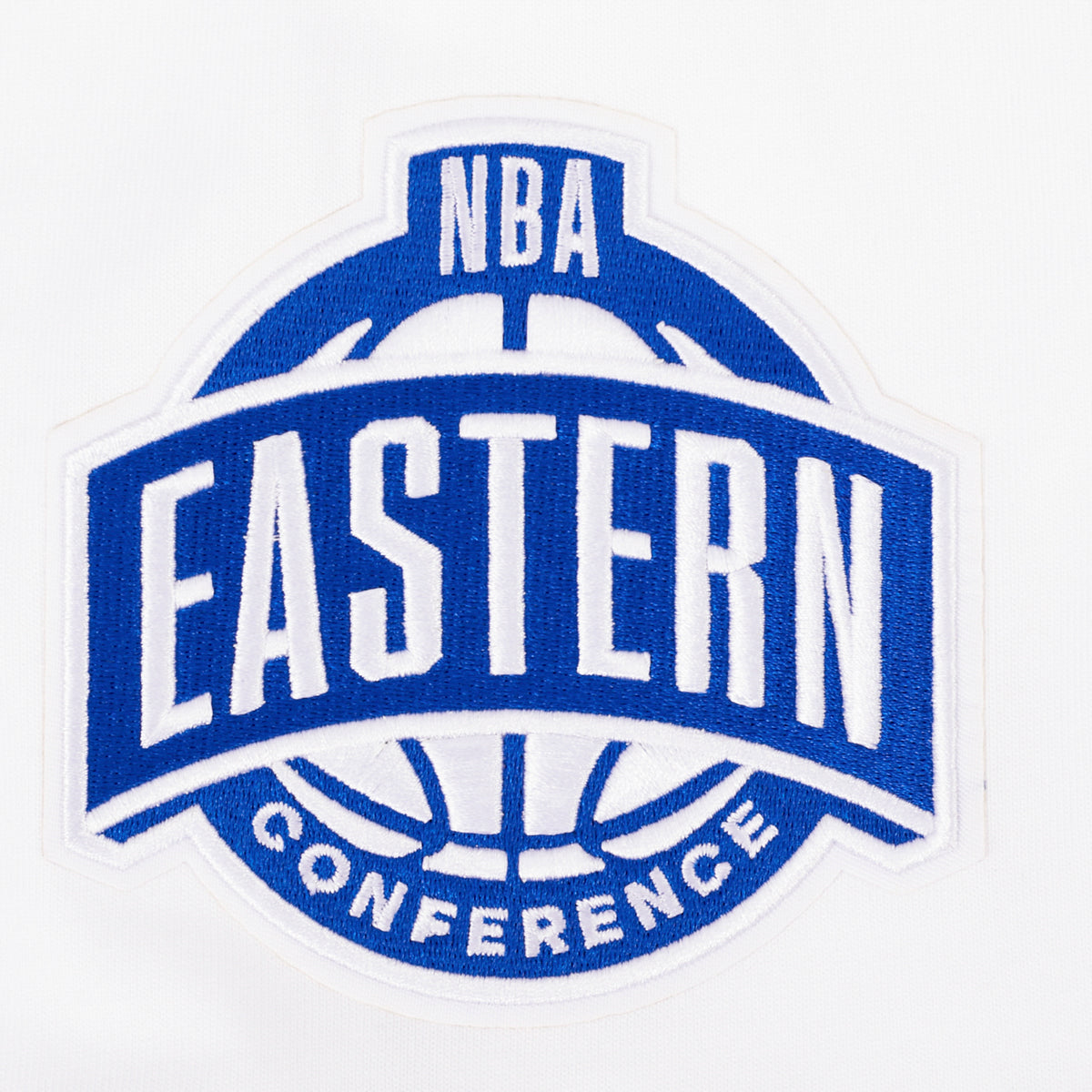 NBA NEW YORK KNICKS T-SHIRT DU CHAMPIONNAT 2026 À MANCHES COURTES POUR HOMME (BLANC)