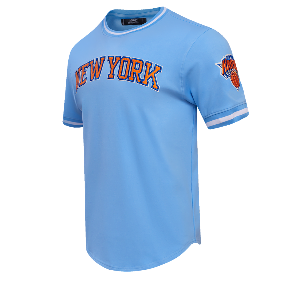 NBA NEW YORK KNICKS CLASSIC CHENILLE MEN'S TEE (UNIVERSITY BLUE)