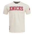 NBA NEW YORK KNICKS TACKLE TWILL MEN'S TEE (EGGSHELL)