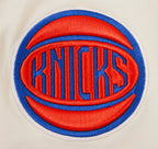 NBA NEW YORK KNICKS TACKLE TWILL MEN'S TEE (EGGSHELL)