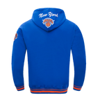 NBA NEW YORK KNICKS TEAM BADGE CHANDAIL À CAPUCHON EN MOLLETON CÔTELÉ POUR HOMME (BLEU ROYAL/ORANGE/BLEU ROYAL)