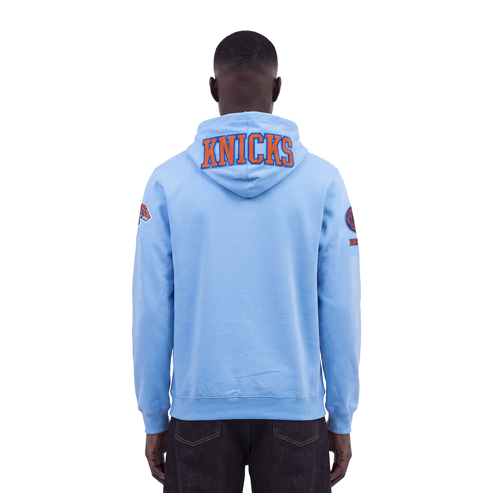 NBA NEW YORK KNICKS CLASSIC CHENILLE MEN'S SWEATSHIRT (UNIVERSITY BLUE)